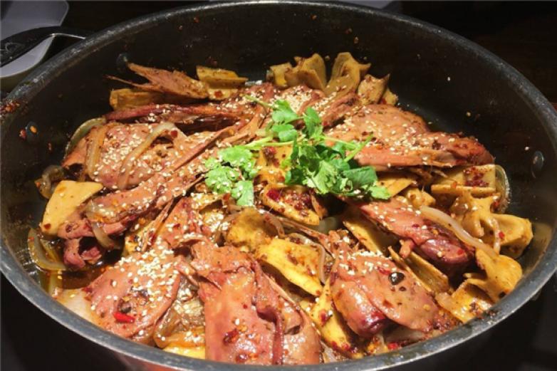 好吖好鸭干锅鸭头